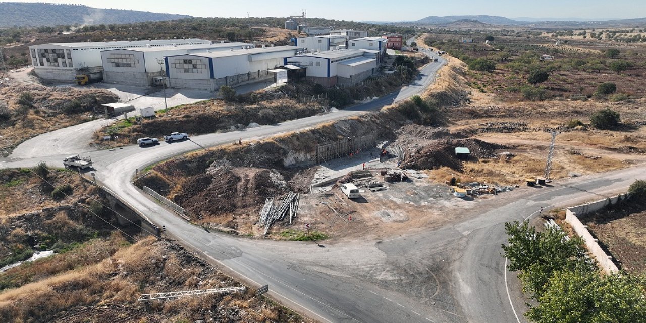 Pazarcık’ta Yarım Asırlık Eski Köprü Yenileniyor…