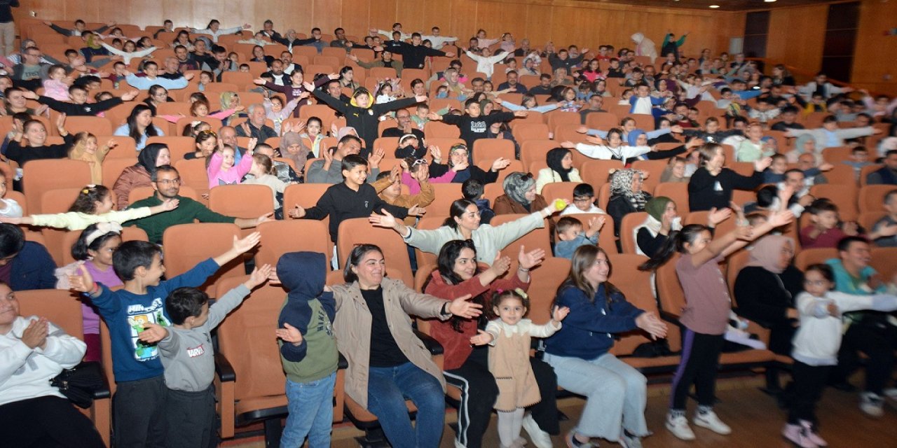 “Dile Benden Ne Dilersen” ile Çocuklar Hayal Gücünü Keşfetti
