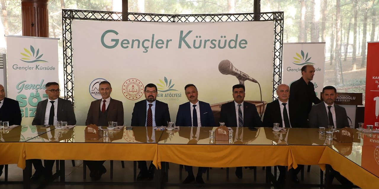 Kahramanmaraş'ta "Gençler Kürsüde" Projesi İçin Protokol İmzalandı