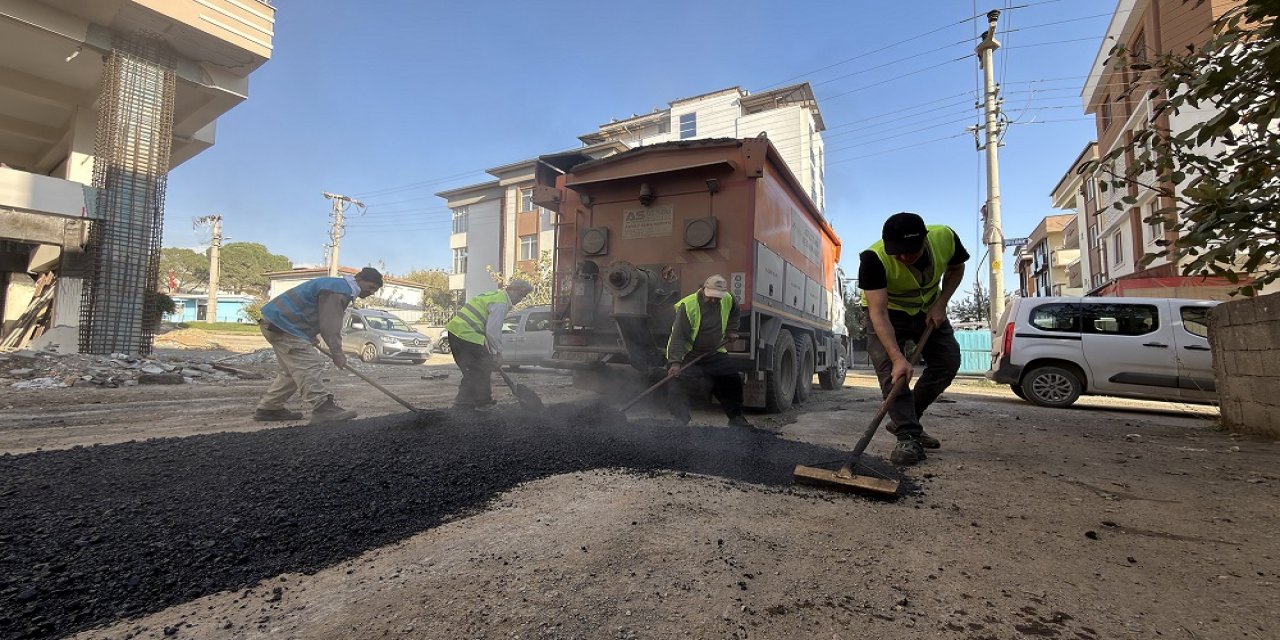 Egemenlik Ve Mehmet Akif Mahallelerinde Çalışmalar Sürüyor