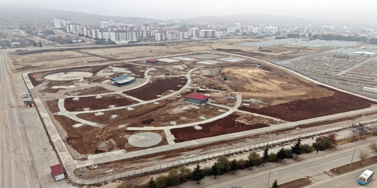 Afşin’de Millet Bahçesi Baştan Sona Yenileniyor