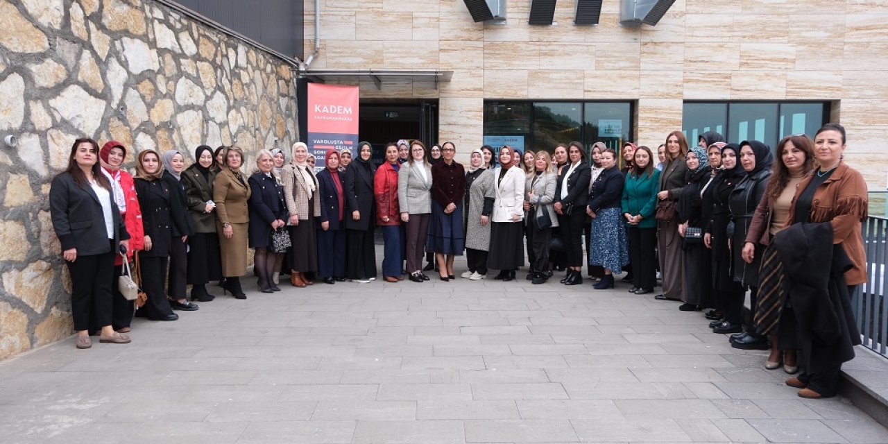 Kadınlar İçin Güvenli Bir Gelecek Amacıyla Kurumlar El Ele