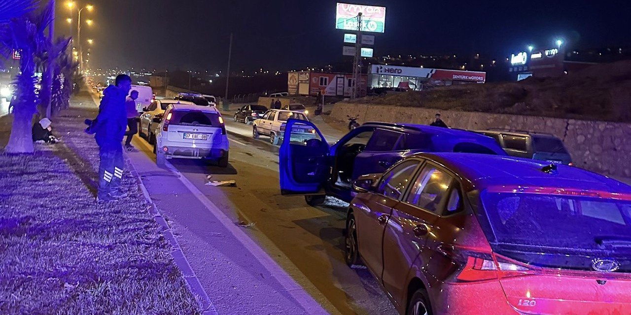 Kahramanmaraş’ta zincirleme kaza: 5 yaralı