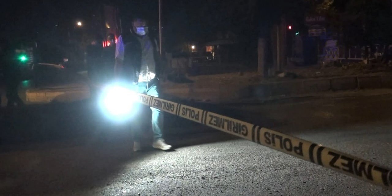 Kahramanmaraş’ta iş yeri ve park halindeki araca silahlı saldırı