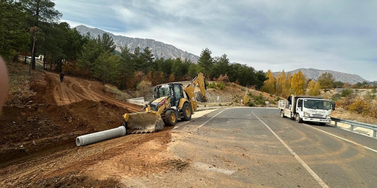 Onikişubat’ta 17 kırsal mahallede 26 farklı noktaya yoğun hizmet…