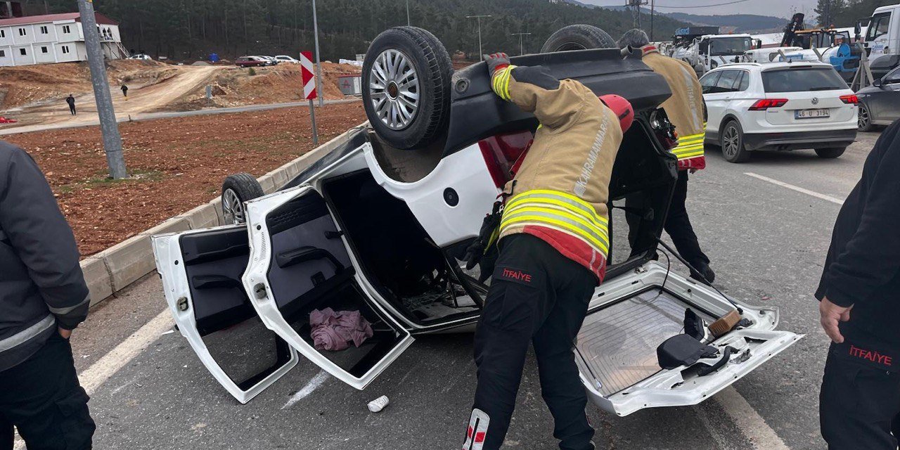 Kahramanmaraş’ta iki otomobil çarpıştı: 1 yaralı 
