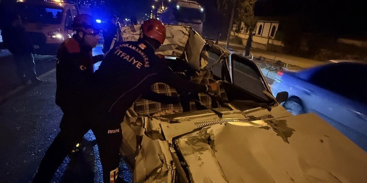 Kahramanmaraş’ta tıra arkadan çarpan otomobil paramparça oldu: 1 yaralı 
