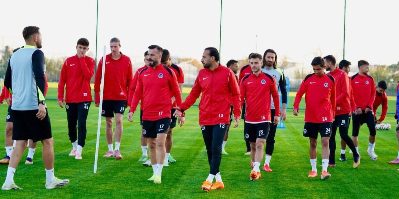 Kahramanmaraş İstiklalspor’un Devre Arası Kampı Antalya’da Başladı