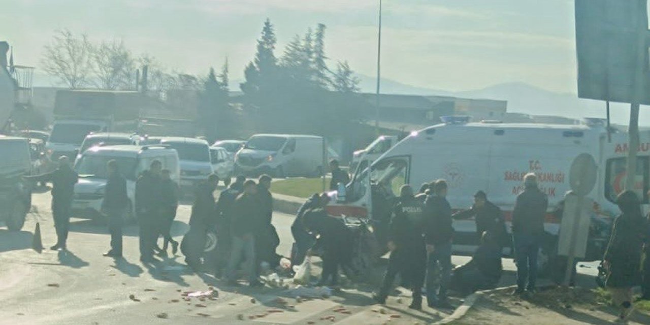 Kahramanmaraş’ta sepetli motosiklet ile ticari taksi çarpıştı: 2 yaralı 