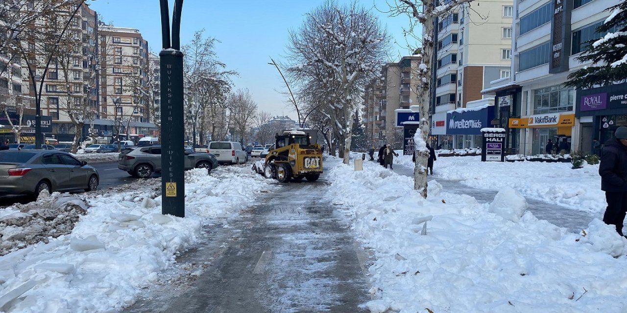 Kahramanmaraş’ta Son Yılların En Sert Kışı Yaşanıyor!