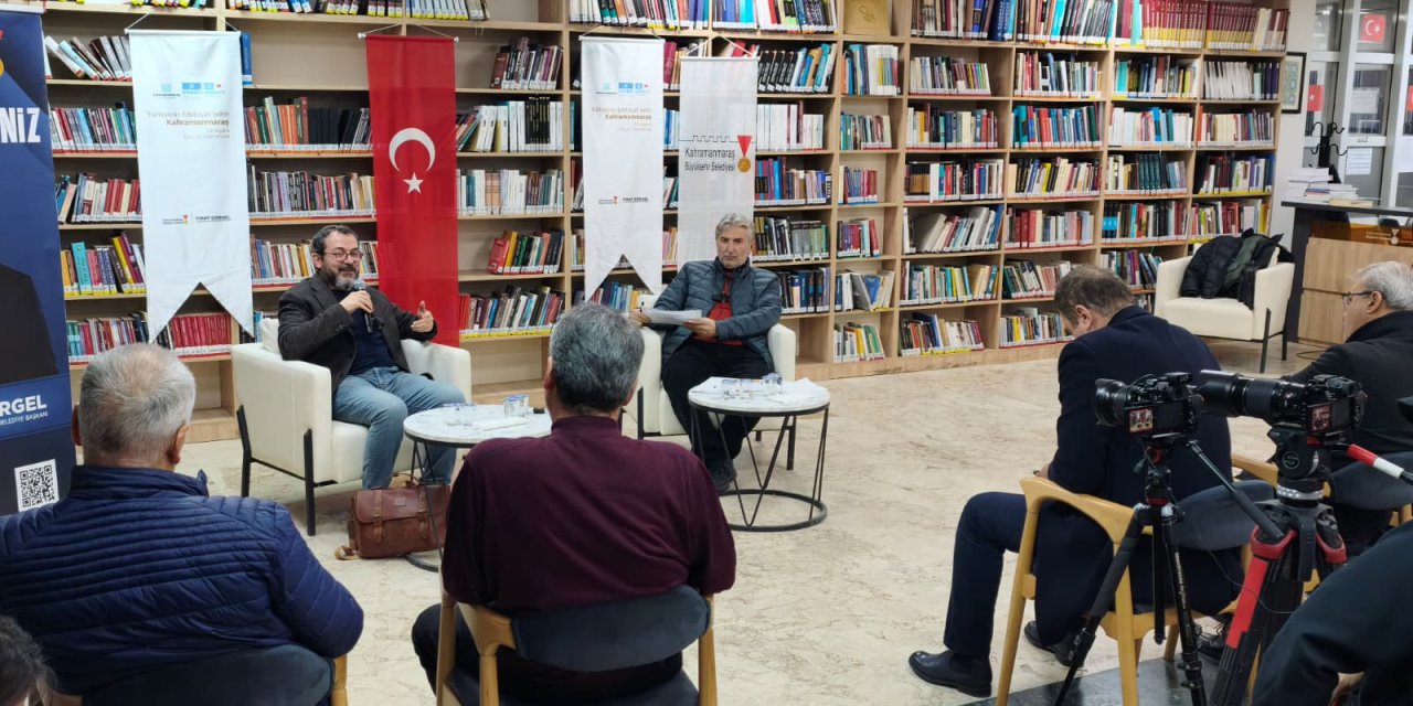 Yazar Köneçoğlu ve Süngü, Sözcüklerin Büyüsünü Edebiyatseverlerle Paylaştı