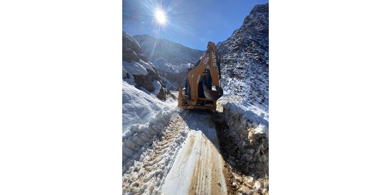 Onikişubat Belediyesi Kırsalda Karla Mücadeleyi 7/24 Sürdürüyor