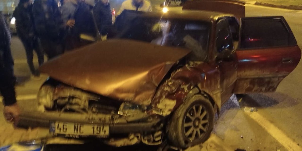 Kahramanmaraş’ta Trafik Kazası: 1’i Çocuk 4 Yaralı