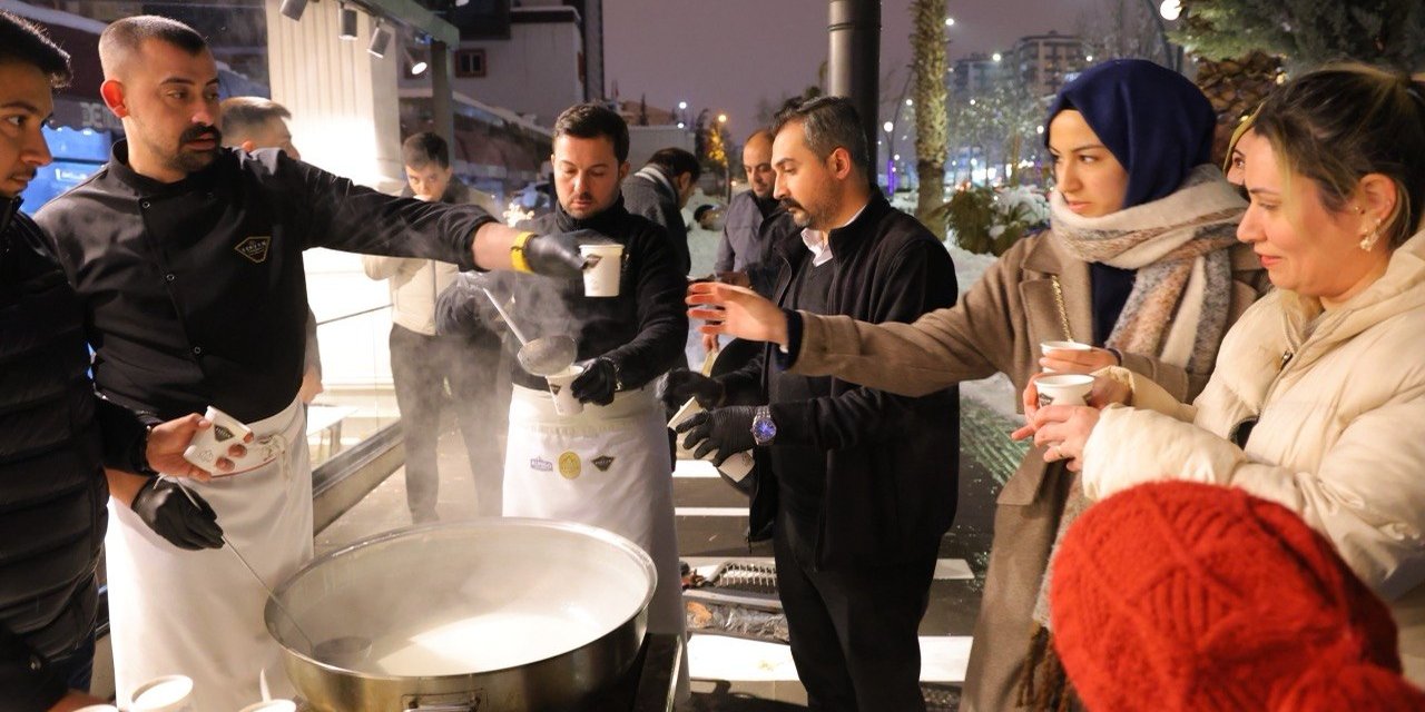 Alpedo’dan soğuk havada sıcak ikram!