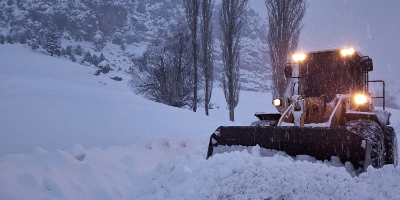 Onikişubat’ta karla mücadelede teyakkuzda