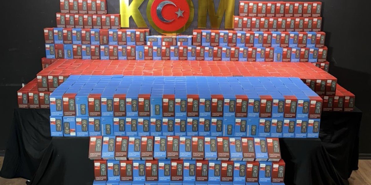 Kahramanmaraş’ta 3,5 Milyon TL Değerinde Kaçak Cep Telefonu Ele Geçirildi