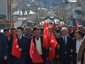 Çağlayancerit:"Şehitler Ölmez Vatan Bölünmez."