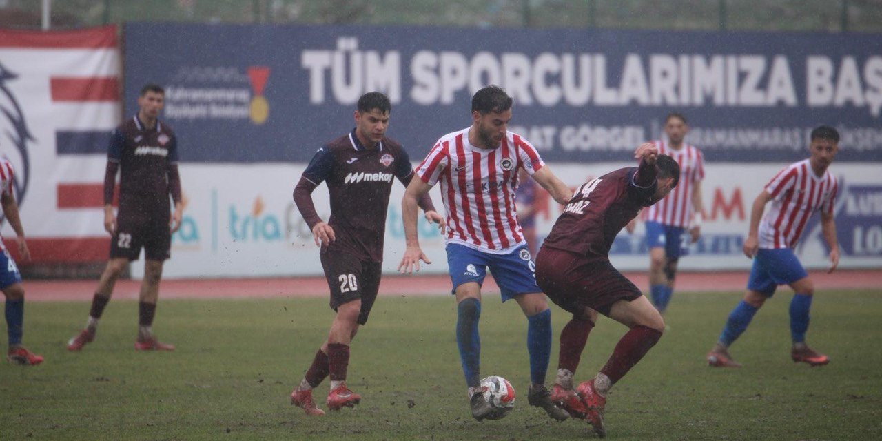 Liderlik En Çok Akedaş İstiklal Spor’a Yakıştı: 4-1