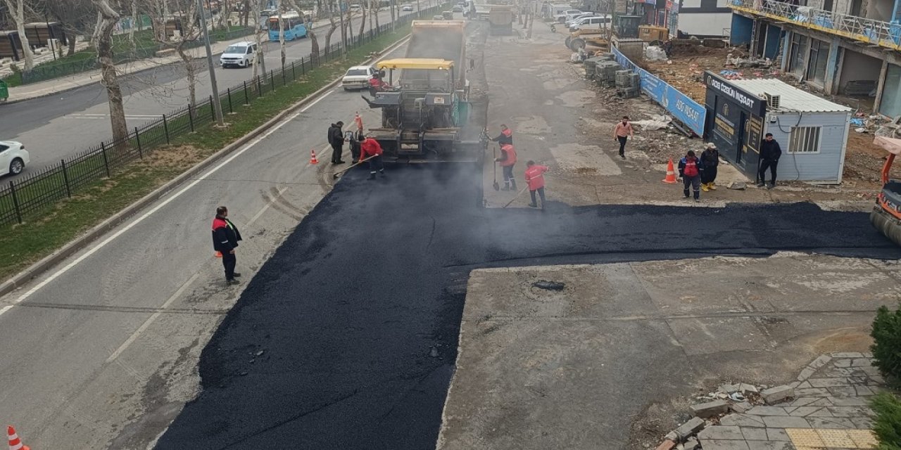 Büyükşehir, Asfalt Mesaisini Kesintisiz Sürdürüyor