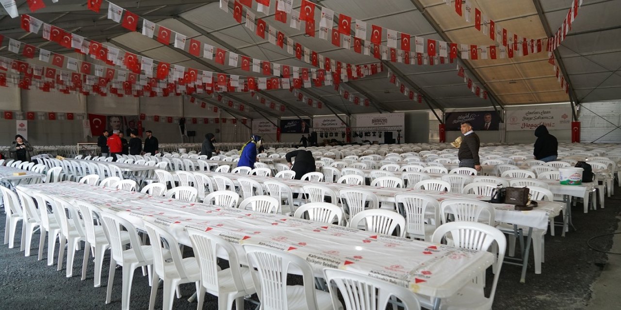 Ramazan’da 3 Noktada İftar Çadırı!