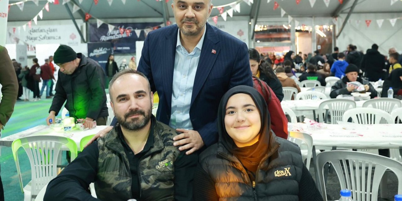 Başkan Toptaş, İftarda Vatandaşlarla Buluştu