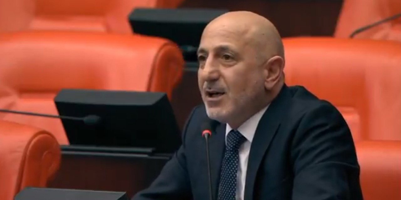 CHP’li Öztunç: “Depremin üzerinden 3 yıl geçti, Narlı’da tek bir TOKİ konutu yapılmadı”