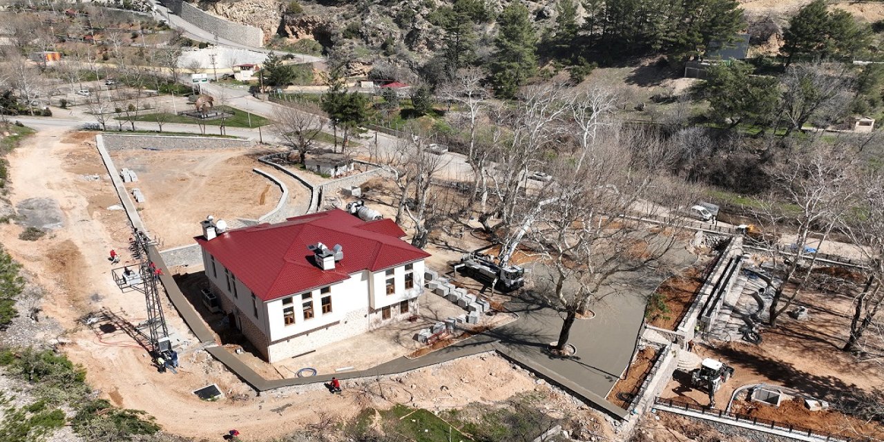 Çınaraltı Sosyal Tesisleri’nde Çevre Düzenine Geçildi