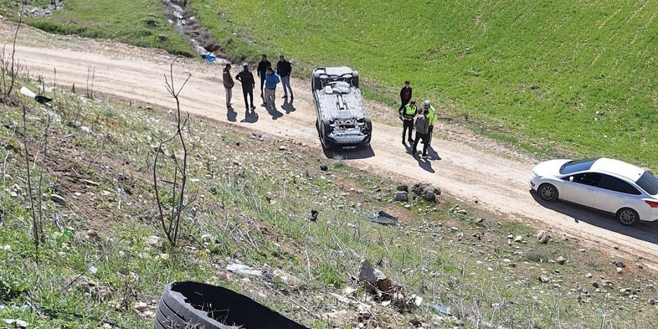 Kahramanmaraş’ta Otomobil Uçuruma Yuvarlandı: 1 Yaralı