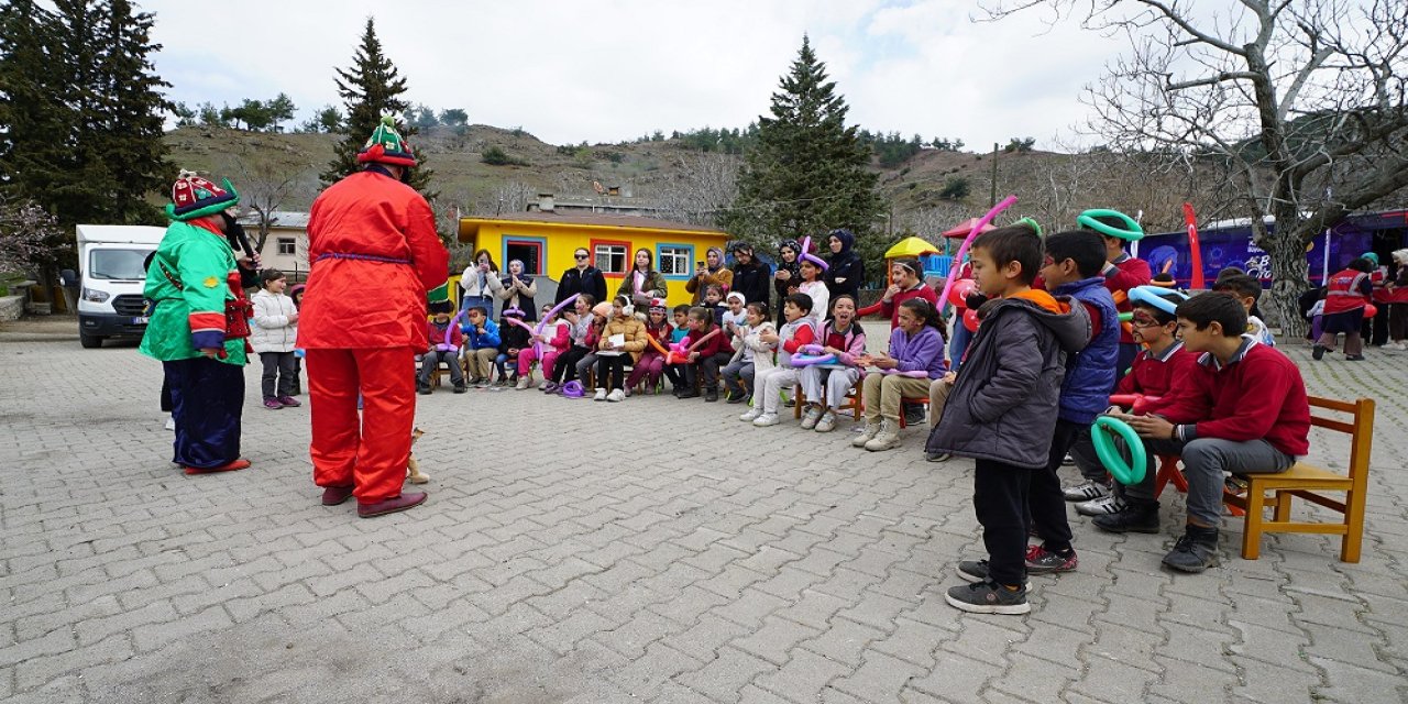 Sarıçukur’da Miniklere Eğlence ve Bilim Dolu Bir Gün