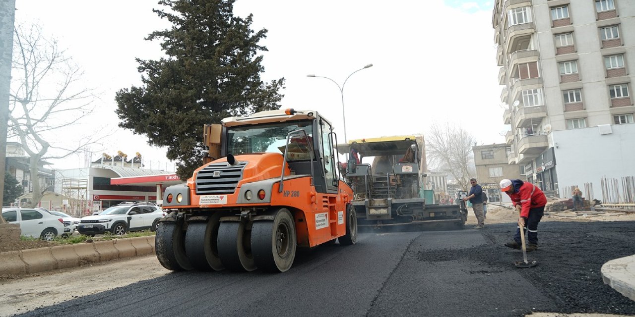 Kuddusi Baba ve Trabzon Bulvarlarında Asfalt Çalışması