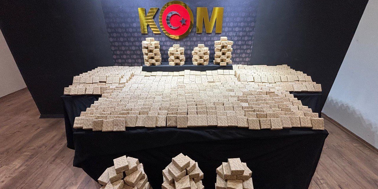 Kahramanmaraş’ta Uyuşturucu ve Kaçakçılık Operasyonu: 4 Kişi Tutuklandı