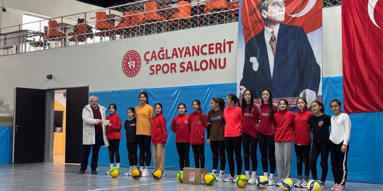 Çağlayancerit Ortaokulu Türkiye Yarı Finallerinde