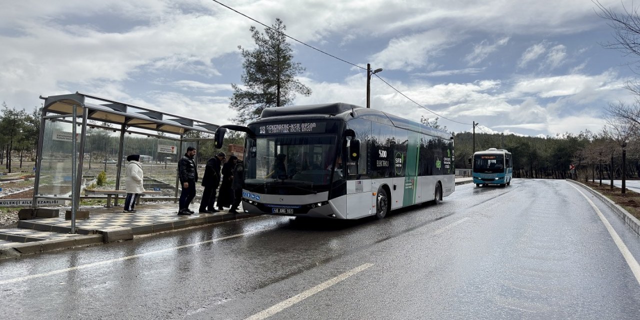 Bayramda Mezarlık Ziyaretleri Ulaşım Desteğiyle Kolaylaştı