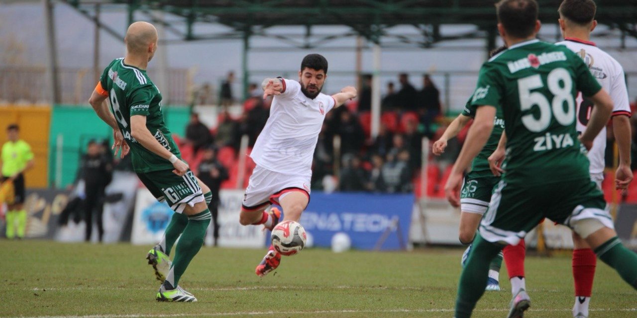 Kahramanmaraşspor Lider Deplasmanından Kritik Puanla Döndü