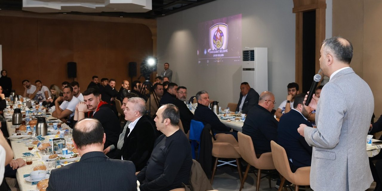 Toptaş, Efeler Ligi’ne yükselen Belediye Spor ile şampiyonluk yemeğinde buluştu