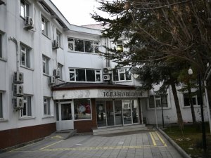 Elbistan Belediyesi, Avrupa’da yaşayan hemşerilerine maske gönderdi