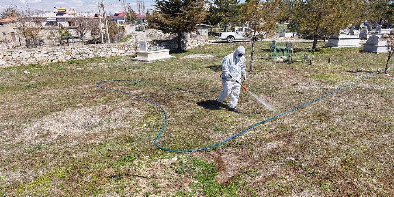Mezarlıklarda Kapsamlı Yenileme Başlatıldı