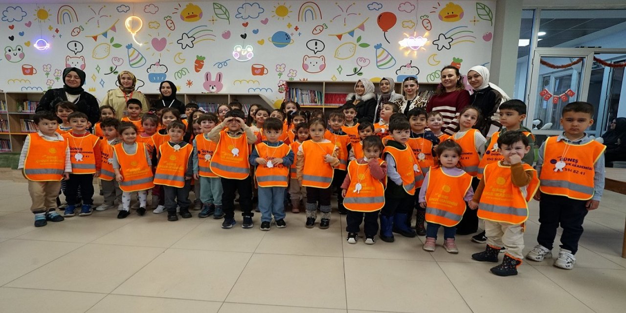 Minik Okurlar Masalların Kahramanı Oldu