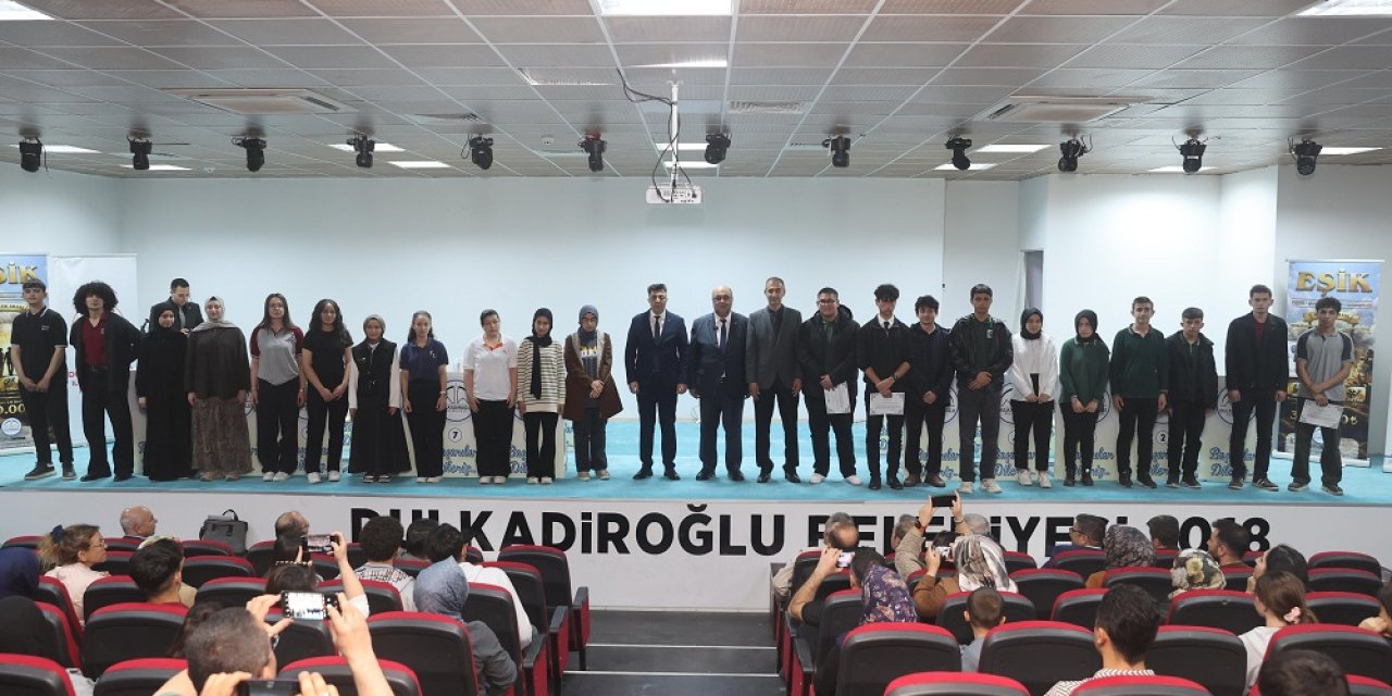 Eşik Projesi Yarı Final Programı Gerçekleştirildi