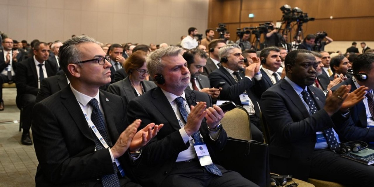 Görgel, Bakan Kurum Başkanlığındaki “Dirençli Şehirler” Toplantısı’na Katıldı