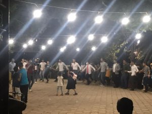 Düğün mü Korona Partisi mi?
