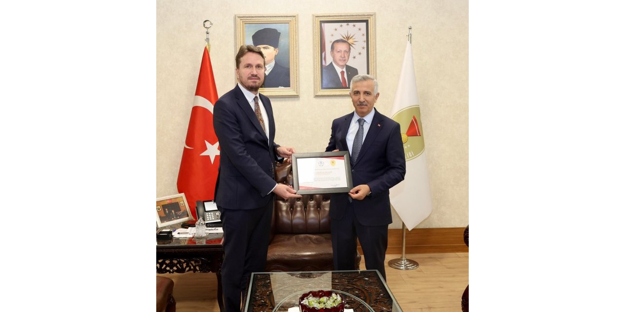 Büyükşehir’in Toplu Taşıma Araçlarına Erişilebilirlik Belgesi
