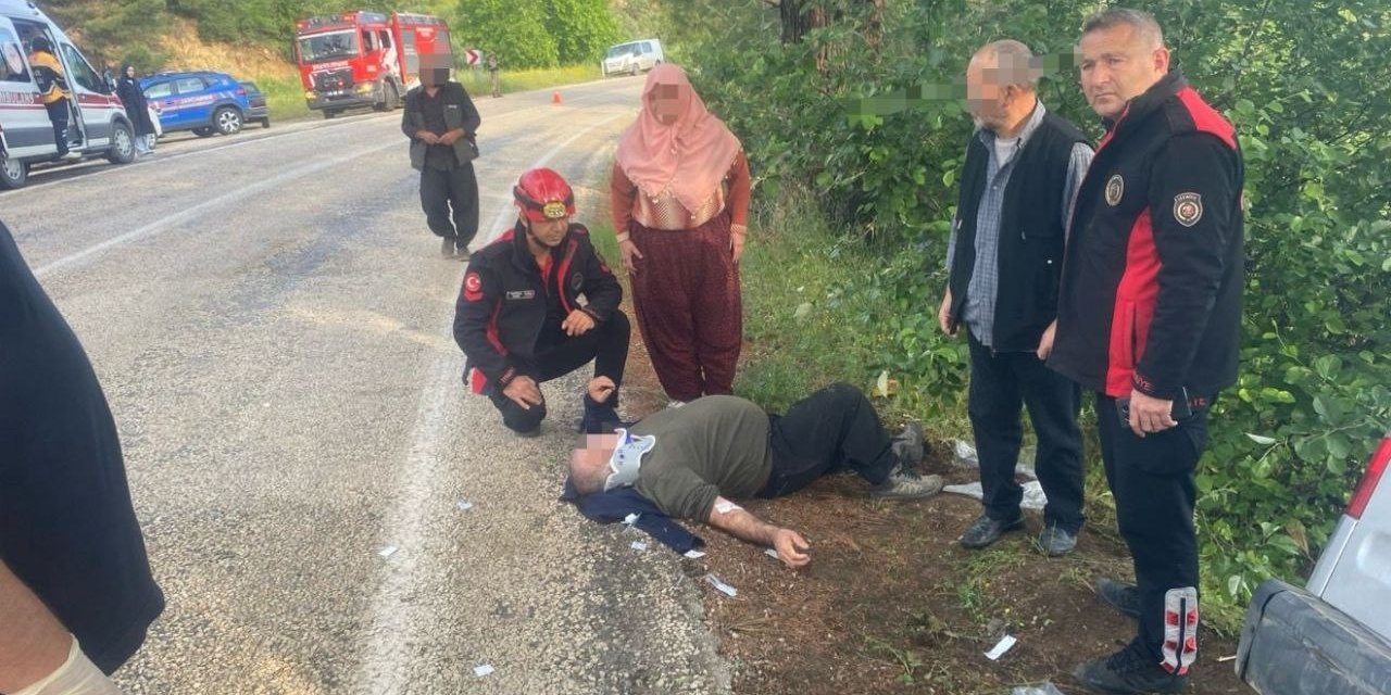 Kahramanmaraş’ta hafif ticari araç ağaca çarptı: 1 Ağır, 3 Hafif Yaralı