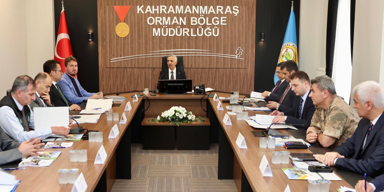 Vali Ünlüer Başkanlığında Orman Yangınlarıyla Mücadele Toplantısı Gerçekleştirildi