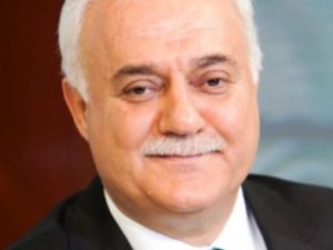 Nihat Hatipoğlu Korona Virüse Yakalandı!