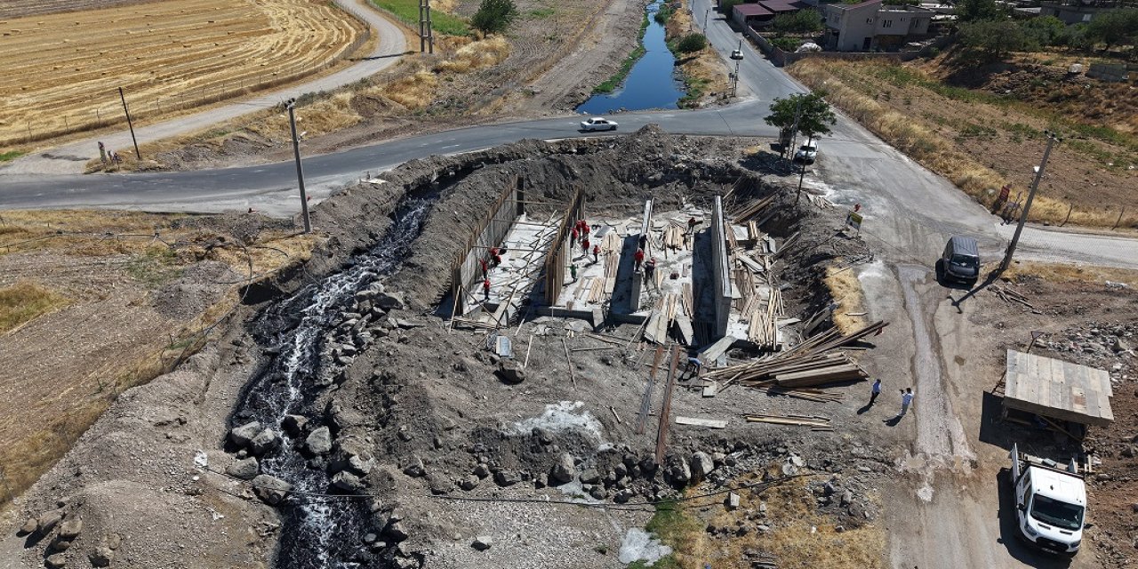 Yarım Asırlık Köprü Yerini Modern Ulaşım Yatırımına Bırakıyor