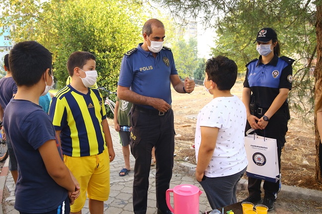 “Tayyip baba doğalgazı bulmuş, biz limonata ile destek olmuşuz çok mu?”