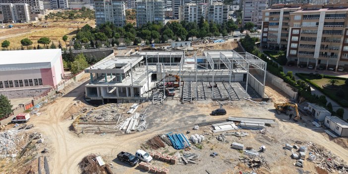 Kahramanmaraş Gençlik ve Spor Merkezi Yükseliyor
