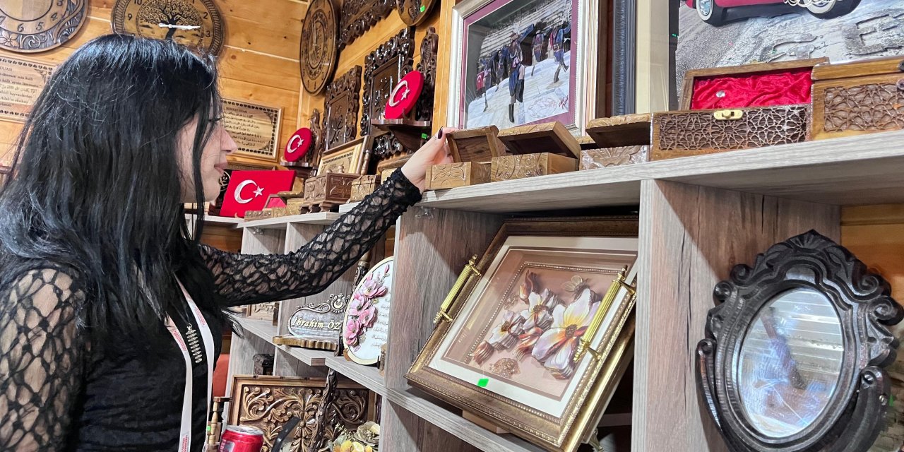 KAMEK Fuarda; El Emeği Göz Nuru Ürünlere Yoğun İlgi
