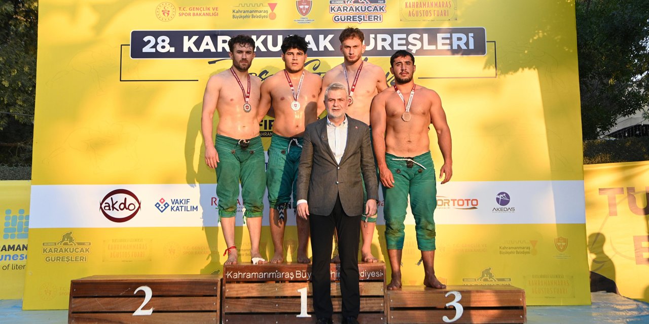 Karakucak Fuar Güreşleri Geçmişin Anılarını Yeniden Canlandırdı